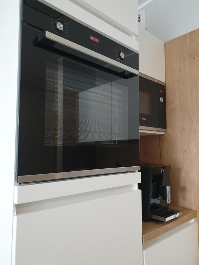 קולובז'ג Private Apartment, Aircondition, Hd Tv Pl & De, Wifi, Garage, Fully Equipped, Near Beach מראה חיצוני תמונה