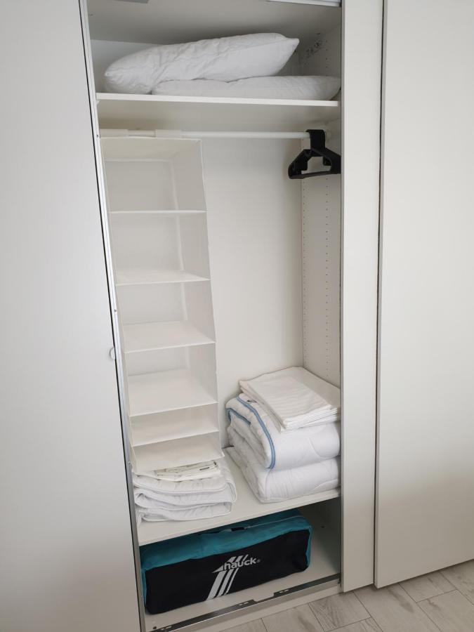 קולובז'ג Private Apartment, Aircondition, Hd Tv Pl & De, Wifi, Garage, Fully Equipped, Near Beach מראה חיצוני תמונה